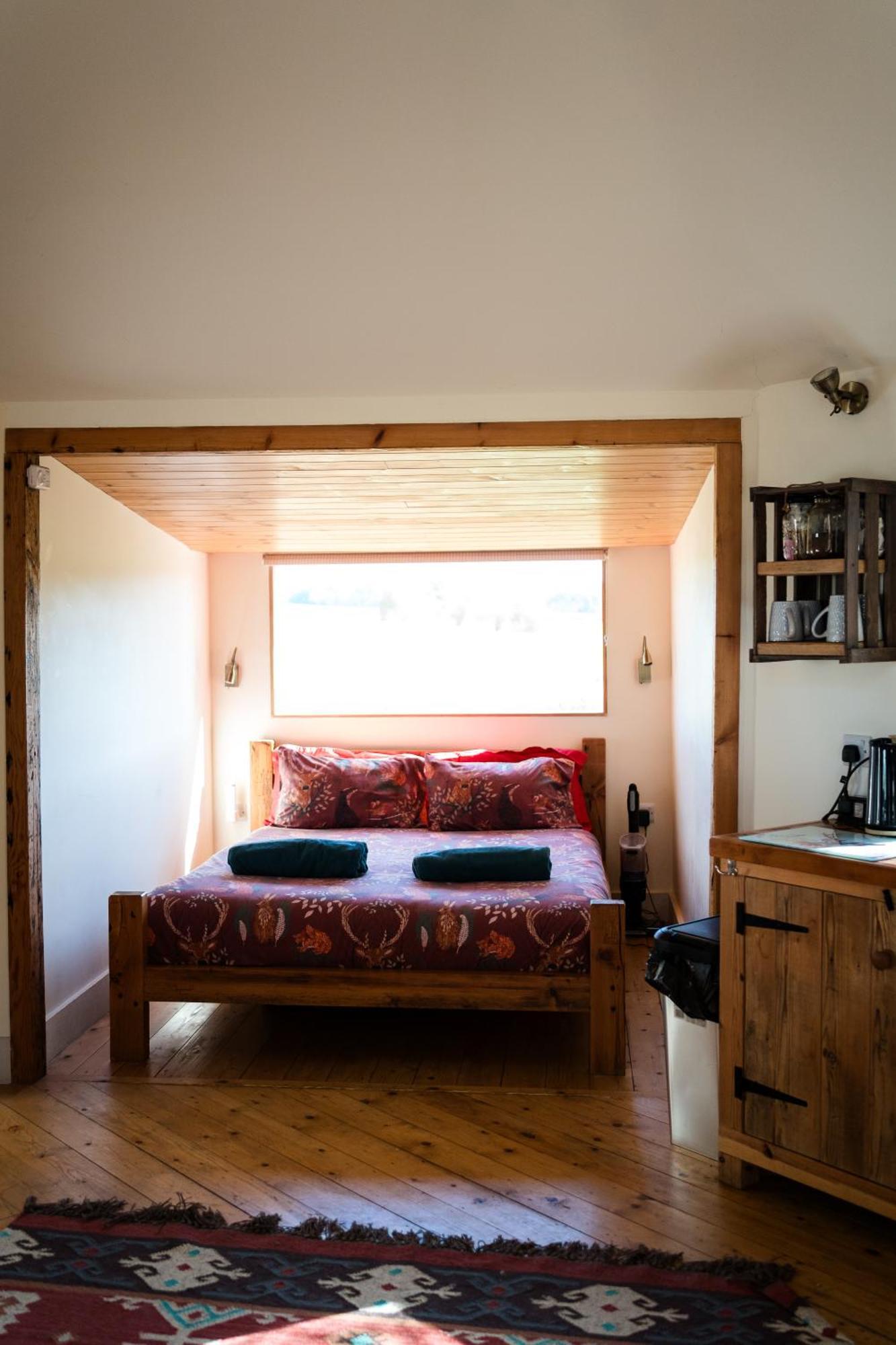 Woodpecker Cabin With Hot Tub King's Lynn Exteriér fotografie